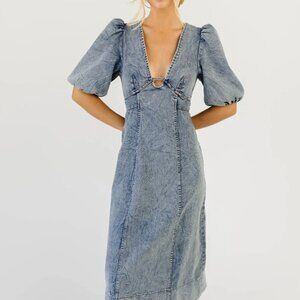 Sara Beth Denim midi dress